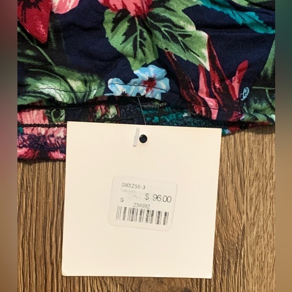 NWT, Seek, Tropical Tie Front Top w/ Ruffle Sleeves, Size Small - Picture 7 of 9